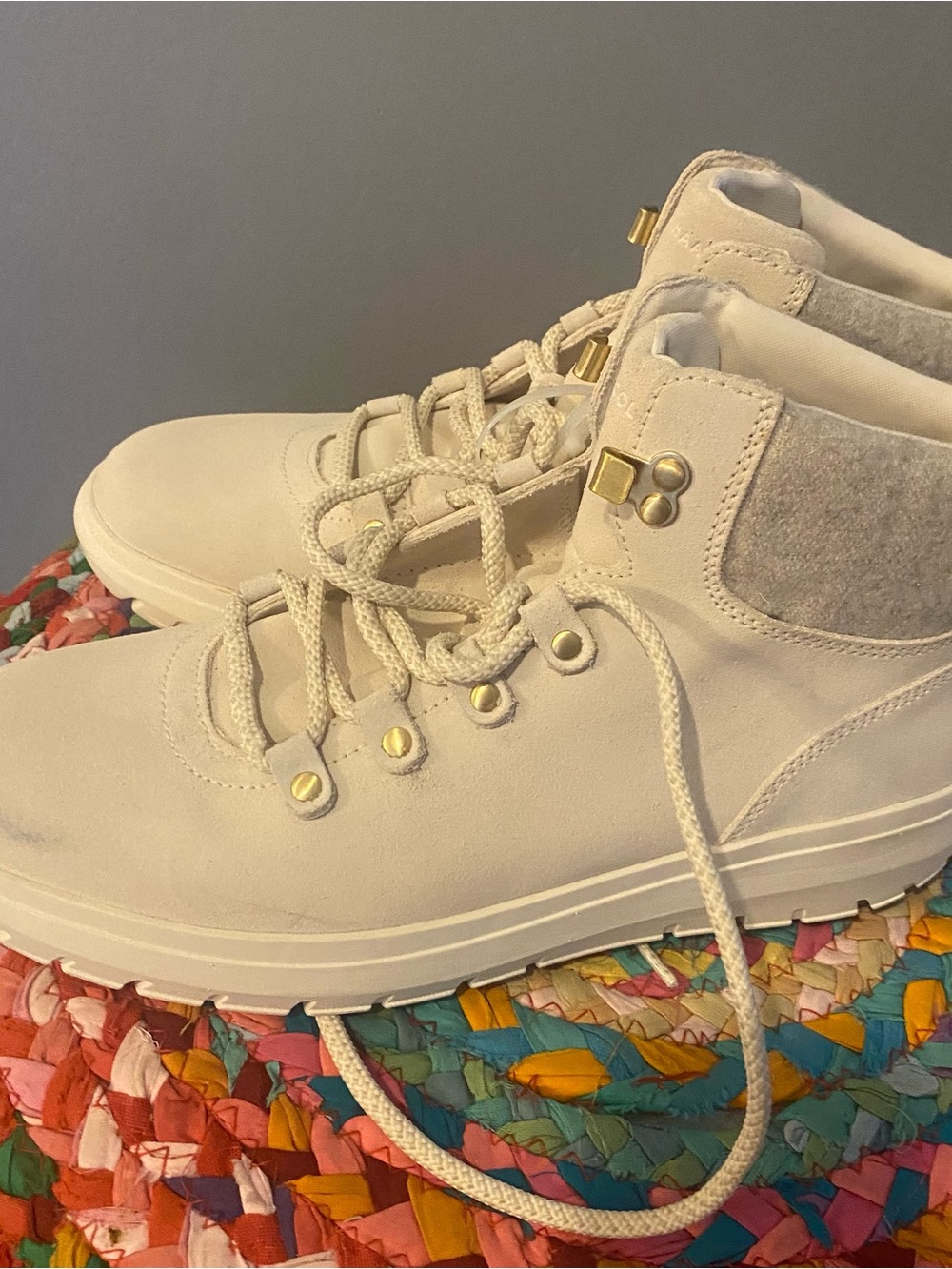 Cole Haan Cream Suede Lace-Up Ankle Boots NWOT SZ 9.5